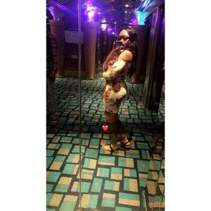 Meet your Posher, Jasmine