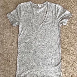 PINK Victoria's Secret V-Neck tee