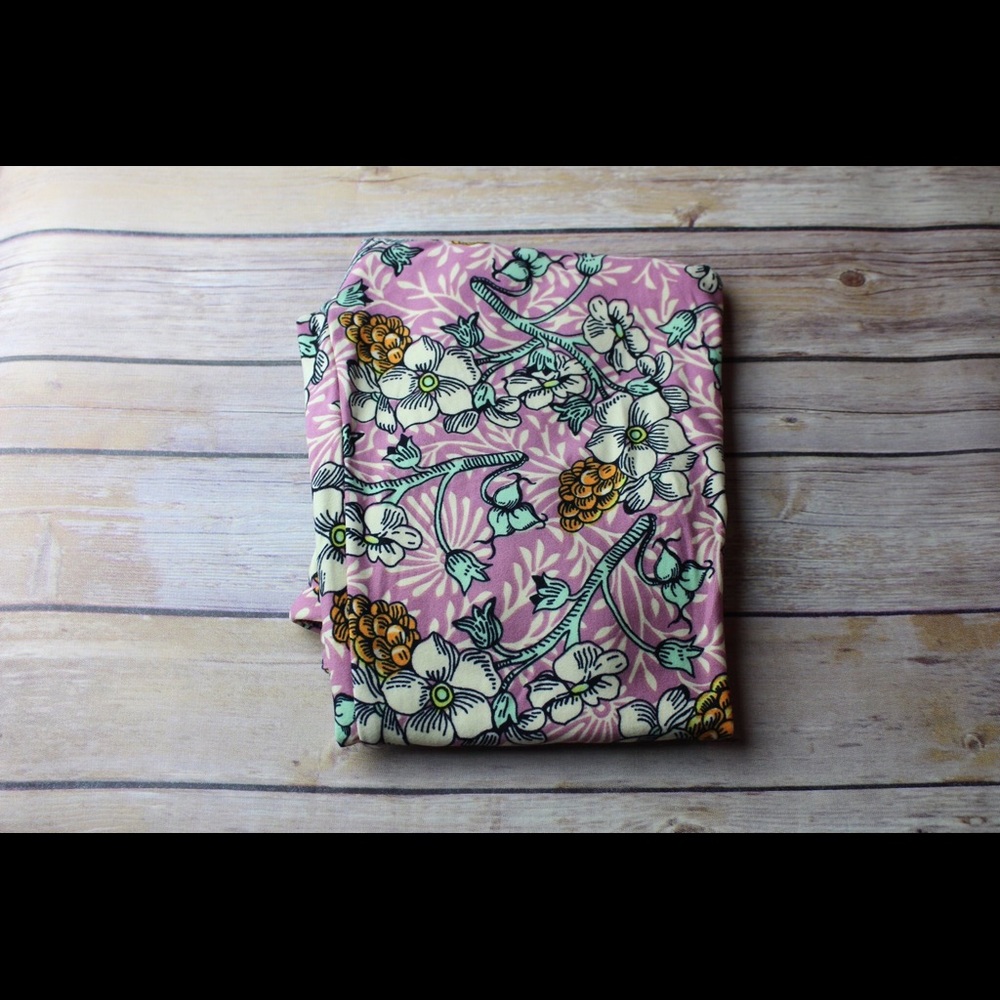 LuLaRoe OS leggings