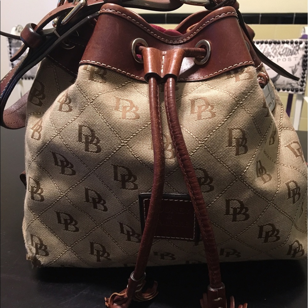 Dooney & Bourke Bag - Picture 1 of 8
