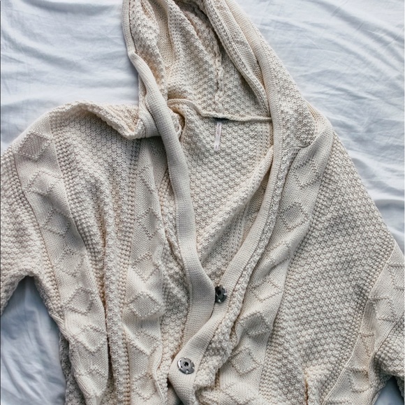 Free People Cream Oversized Cardigan - Picture 2 of 4