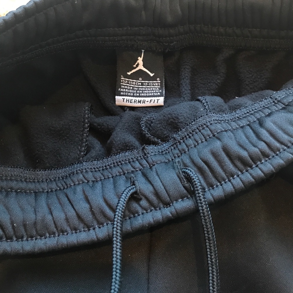 Nike thermal fit joggers xs_7