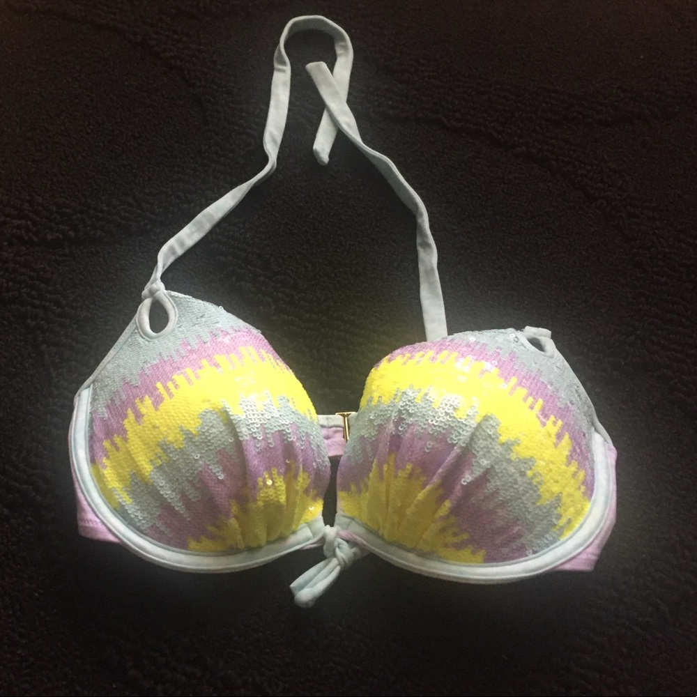 Swimming top Victoria Secret "bombshell "