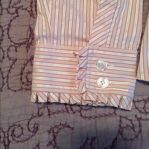 Size L New York & Company button down shirt - Picture 3 of 5