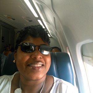 Meet your Posher, Latonya