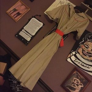 Vintage tan olive and orange dress with pockets