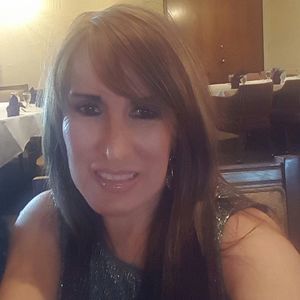 Meet your Posher, Yolanda