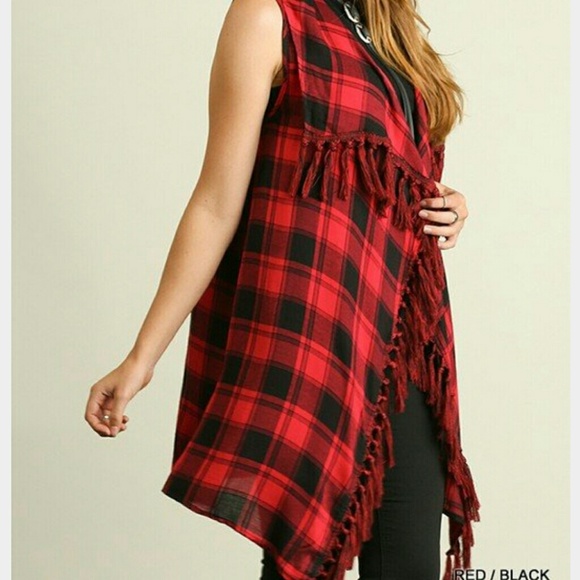 CLEARANCE Sleeveless Plaid Vest - Picture 3 of 3