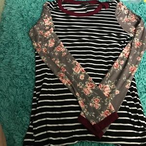 Floral shoulder striped long sleeve