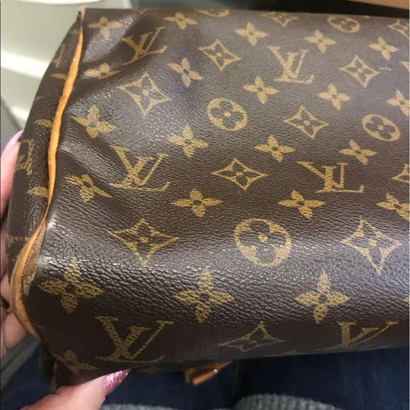 Authentic Louis Vuitton Monogram Speedy 30 - Picture 8 of 8