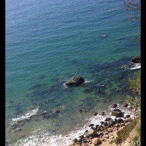 Meet your Posher, Ajene