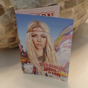 💥FREE GIFT with purchase💥True Religion