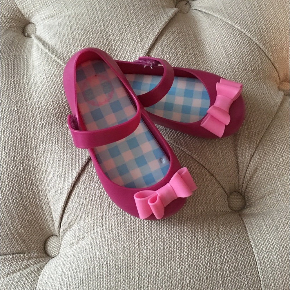 Whim and Wander flats