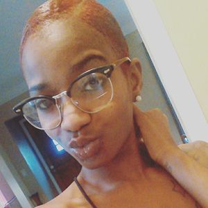 Meet your Posher, Nina