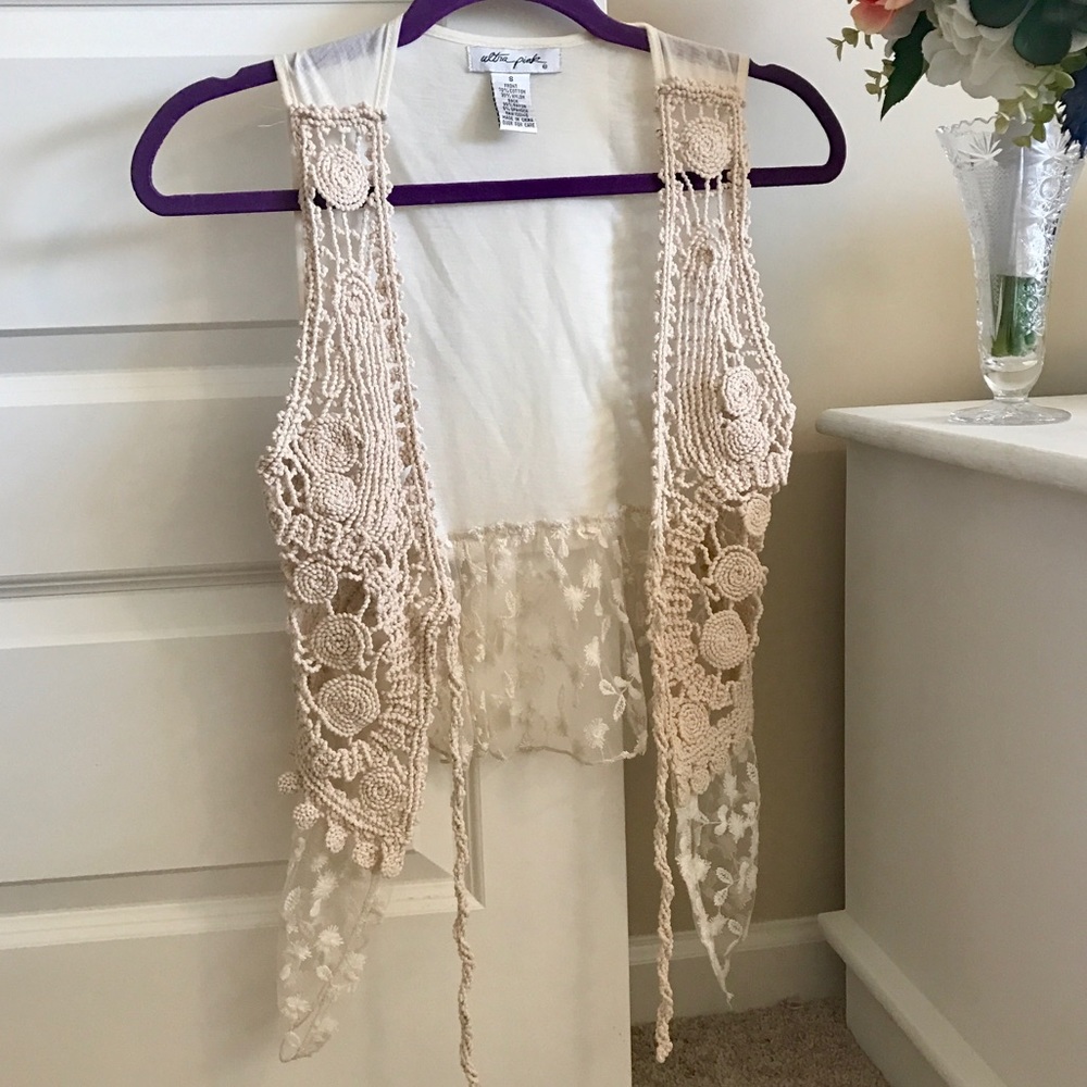 Lace Knit Vest