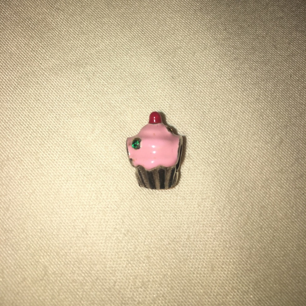 charm - Picture 3 of 3