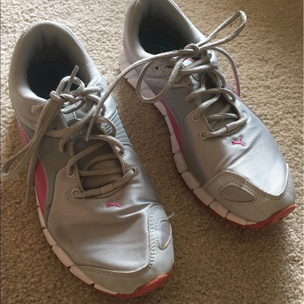 Puma Running Sneakers