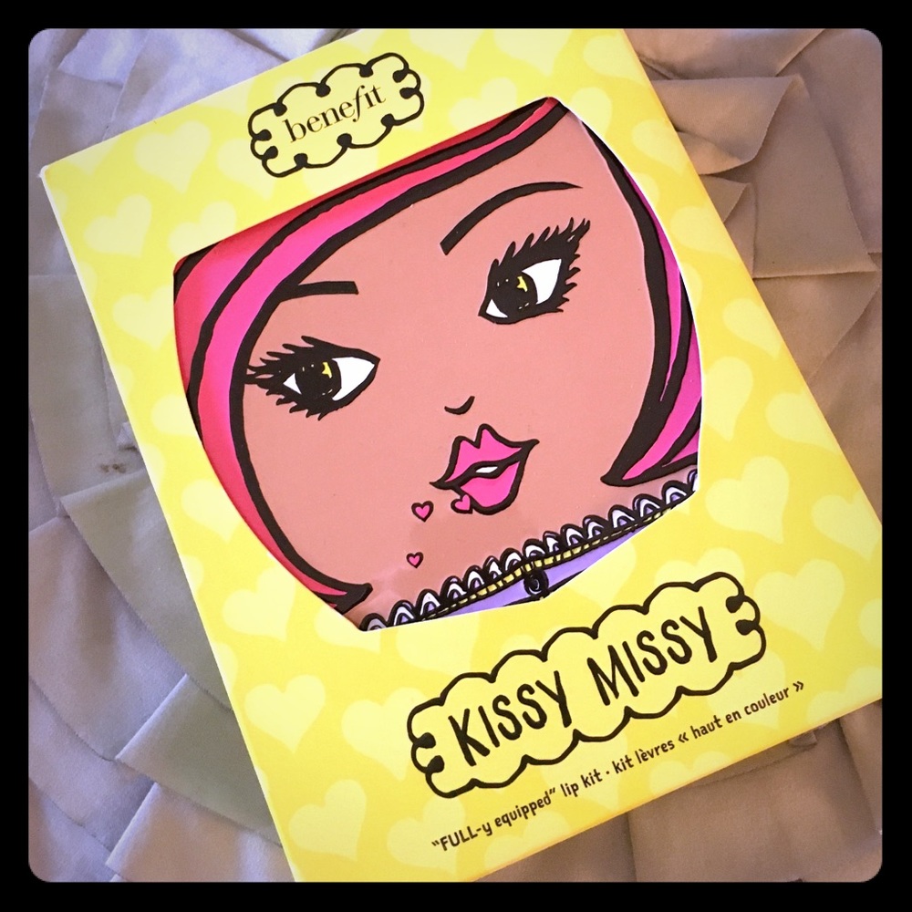 Kissy Missy kit by Benefit