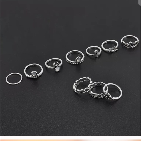 10 pieces Rings sets 6.5 size - Picture 2 of 3