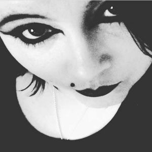 Meet your Posher, Alicia