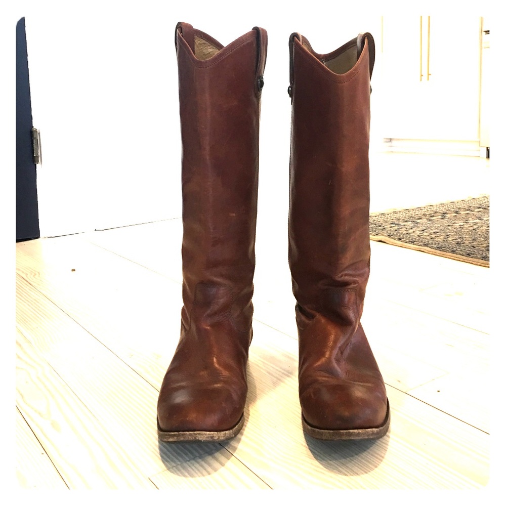 Frye Melissa Button Boots!
