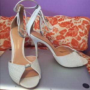 Badgley Mischka heels