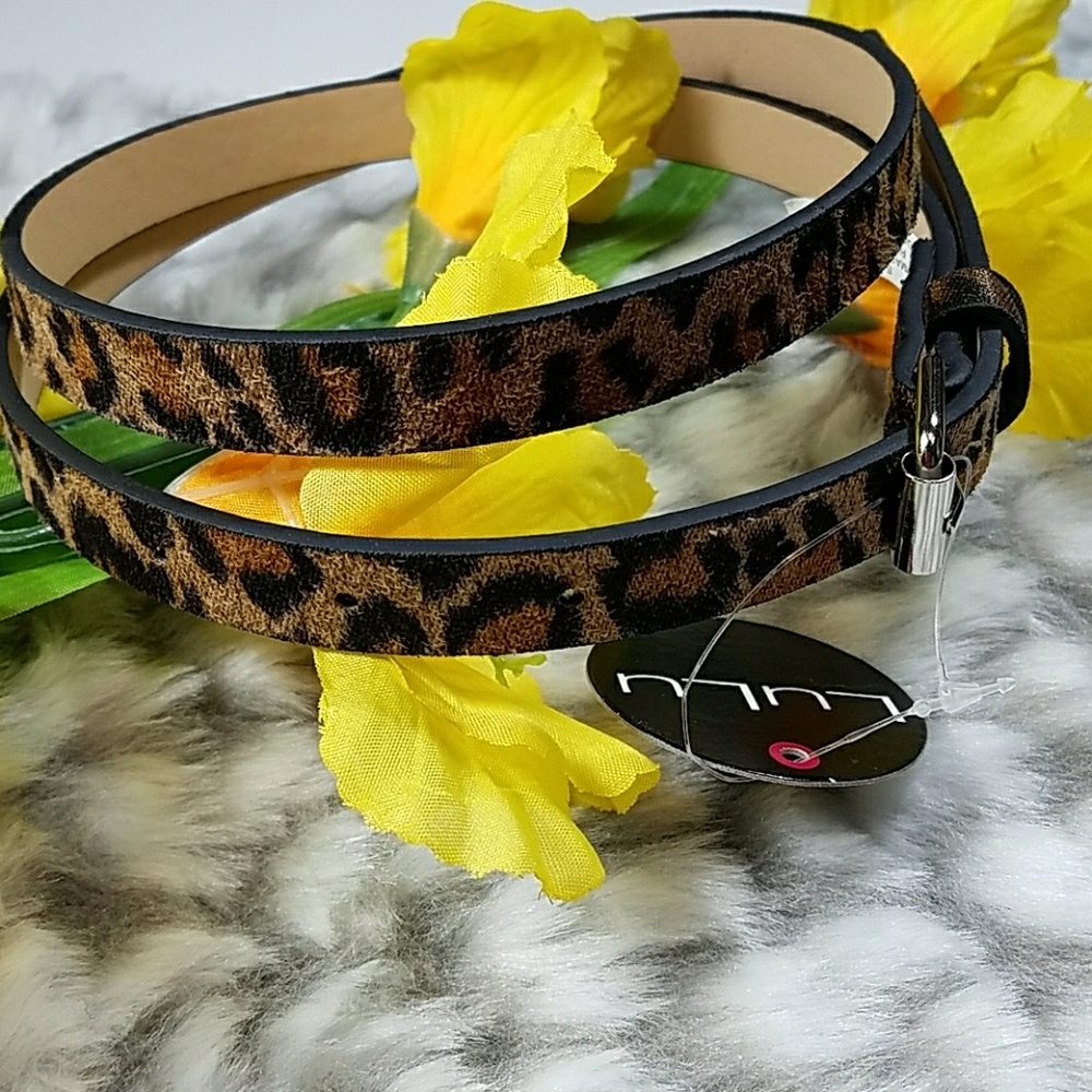 Leopard print belt