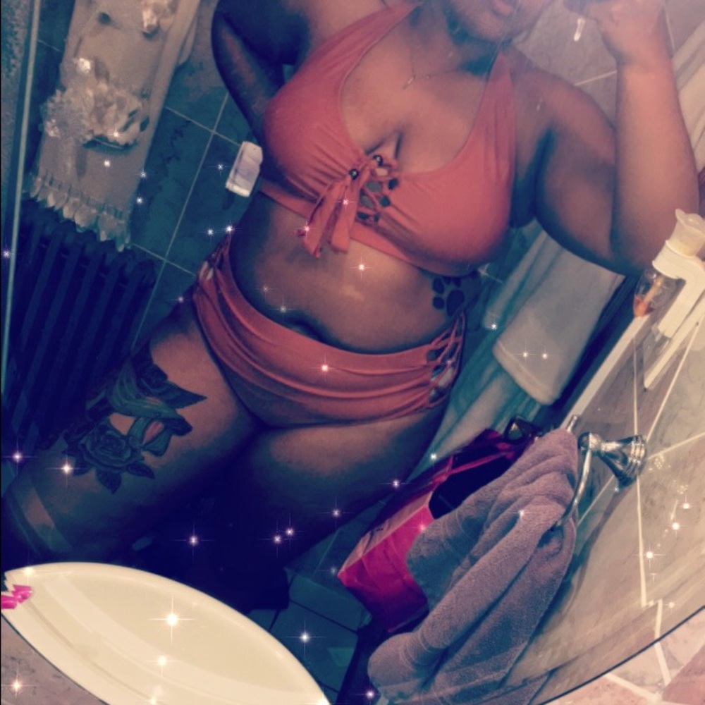 Hi waisted plus swim suit