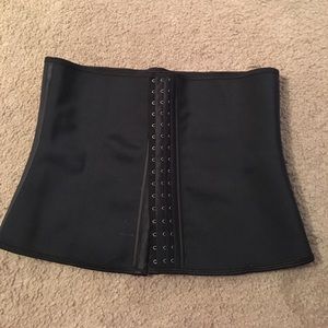 Xtra Large waist trainer/cincher