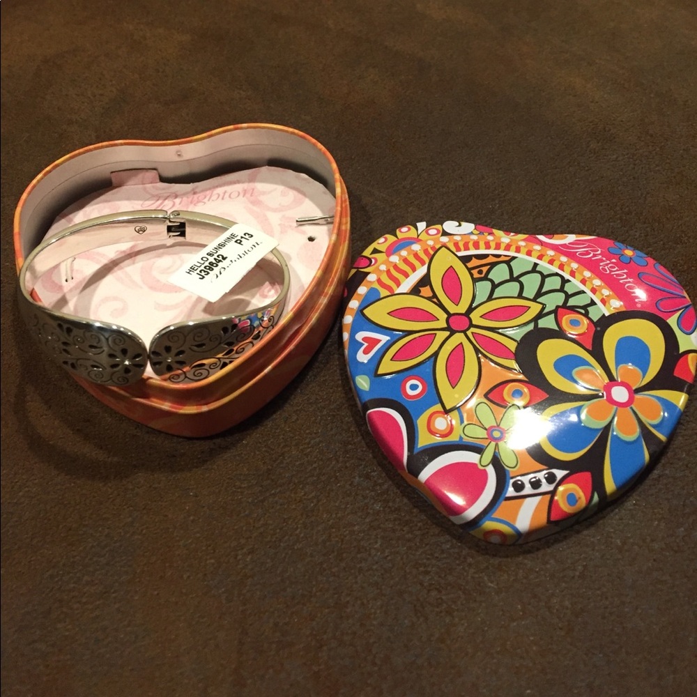 Brighton hinged bangle