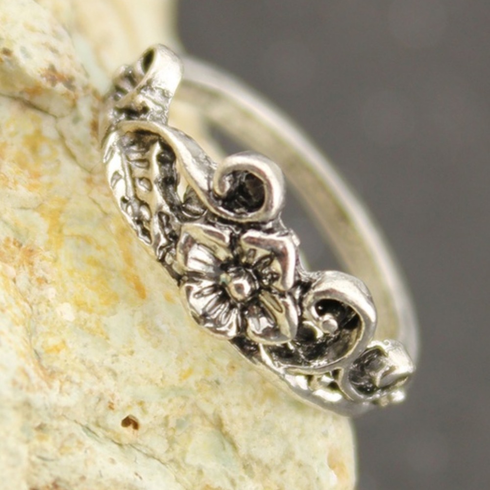 🌺 11 PIECE FASHION MIDI RING SET 🌺 - Picture 5 of 8