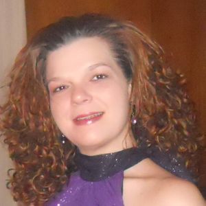 Meet your Posher, Angie