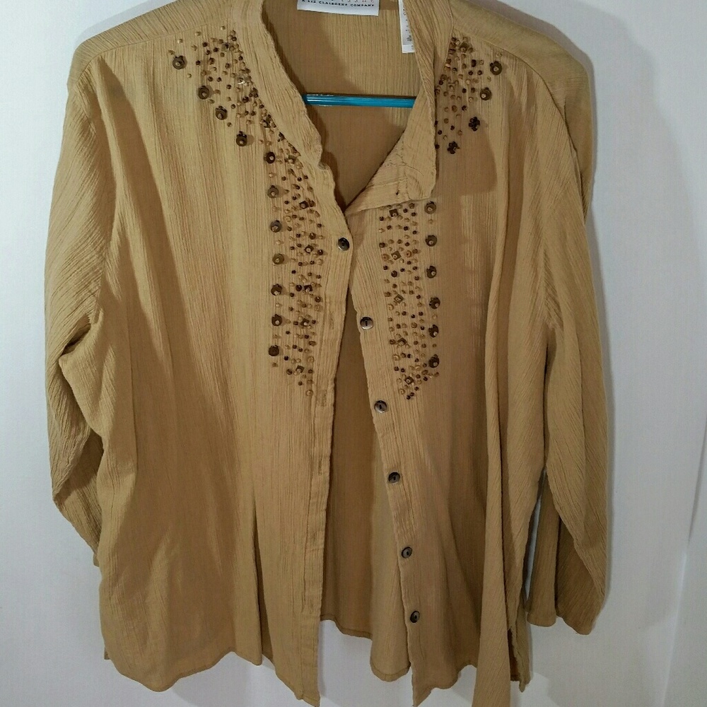 Tan Beaded Boho Top! ✌ - Picture 4 of 6