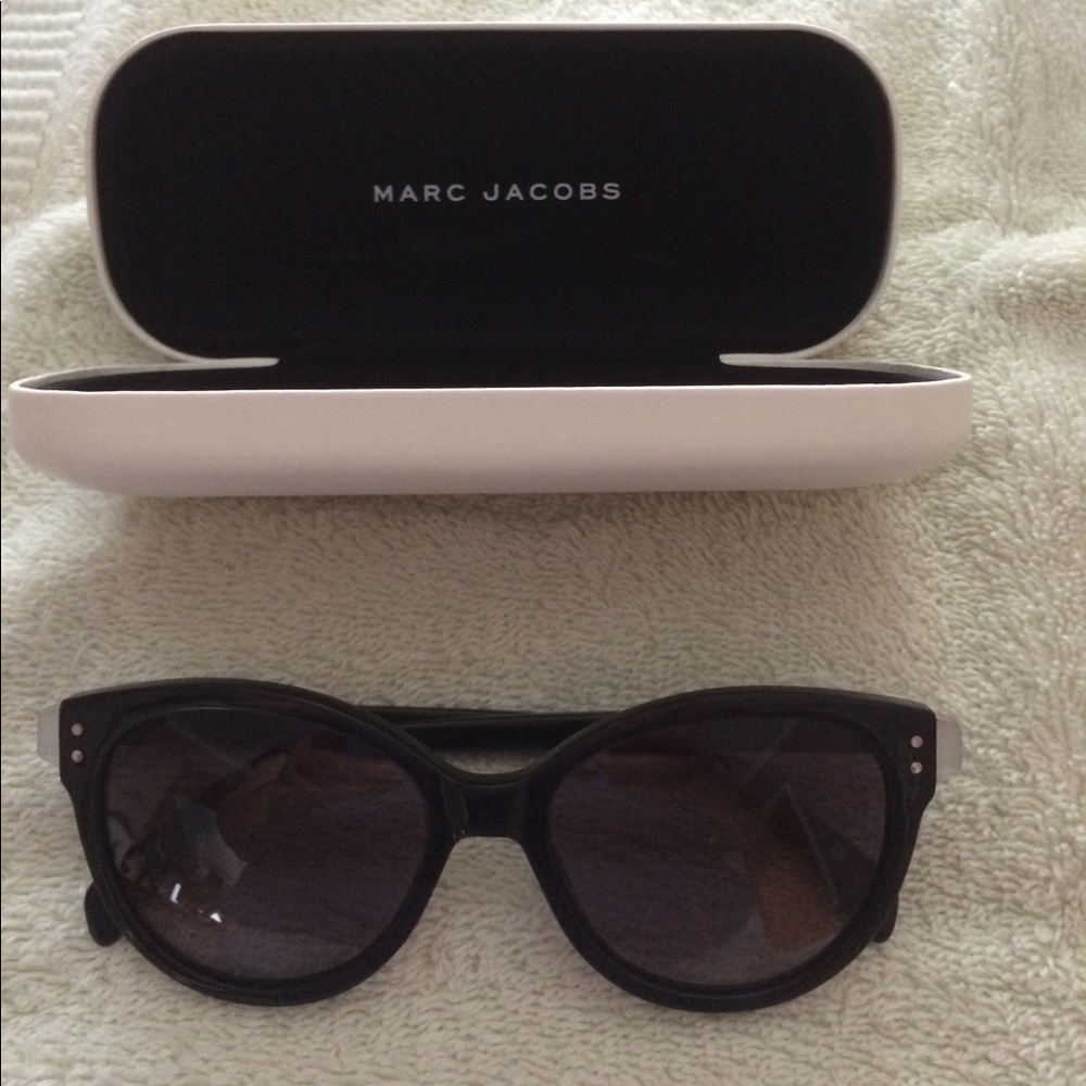 💕Marc Jacobs Sunglasses💕