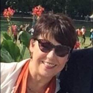 Meet your Posher, Sandy