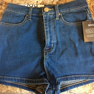 Denim shorts, high rise