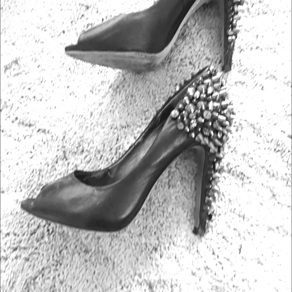 💎👠Sam Edelman Lorissa Studded Pumps 👠💎