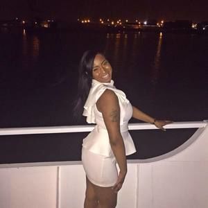 Meet your Posher, Briana