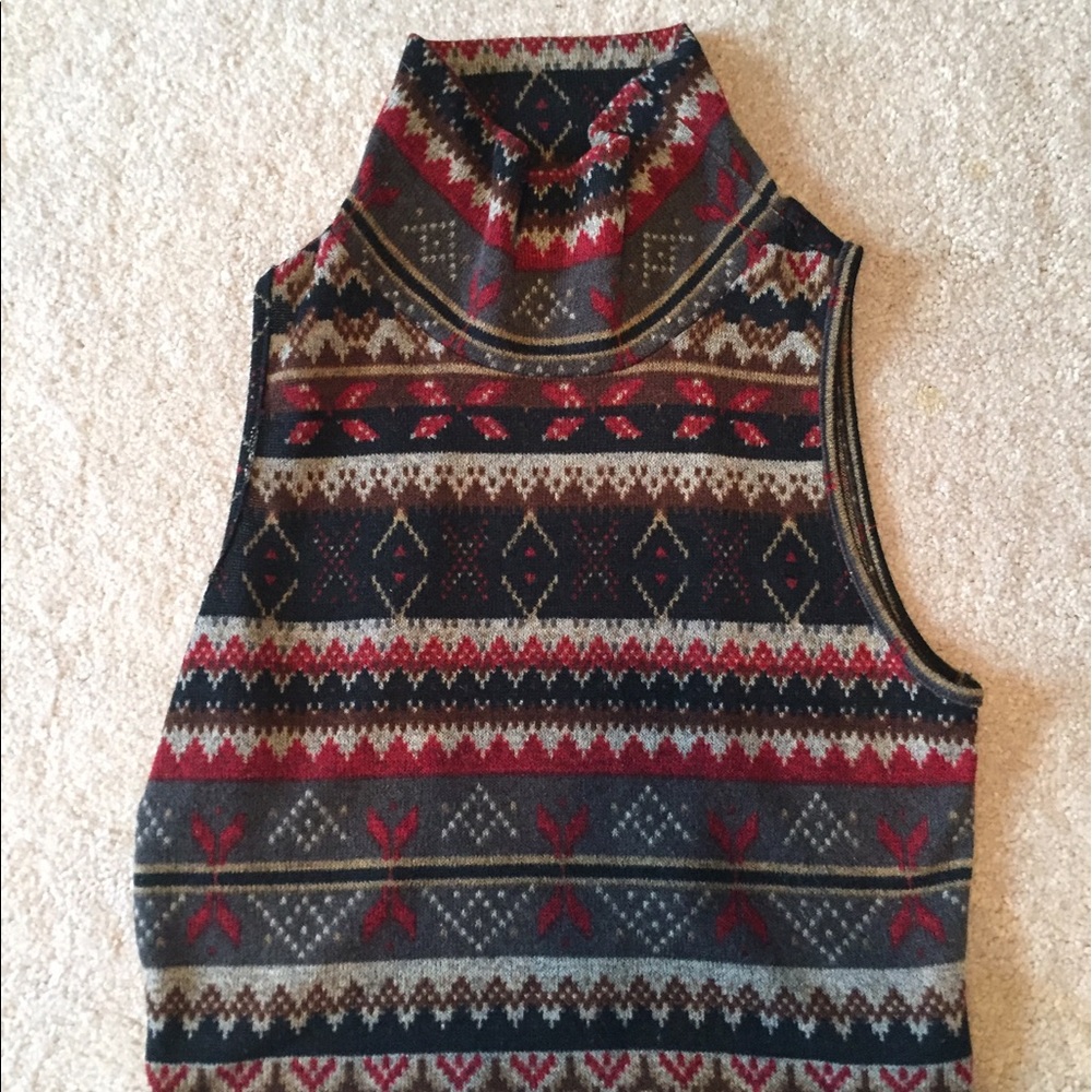 urban outfitters crop top turtle neck