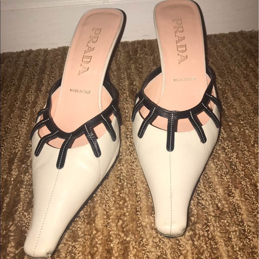 Prada beige/black kitten heel slides/mules size 37