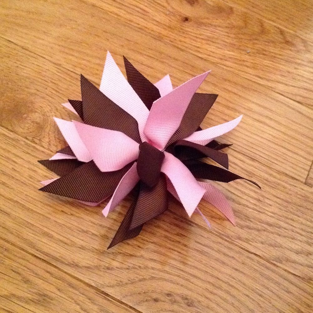 A nice hair bow