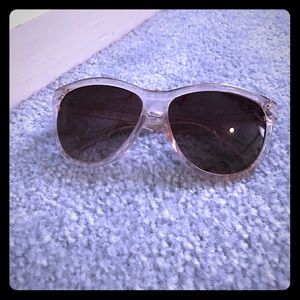 Light pink frame sunglasses