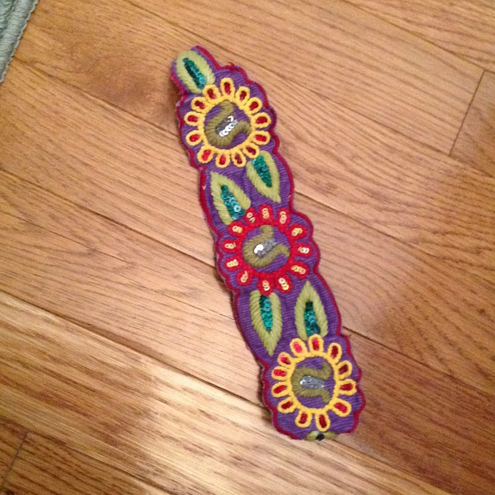 A hair band