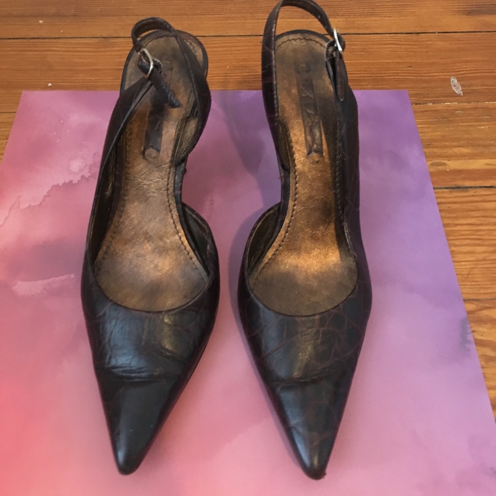 Nine West sling back heels
