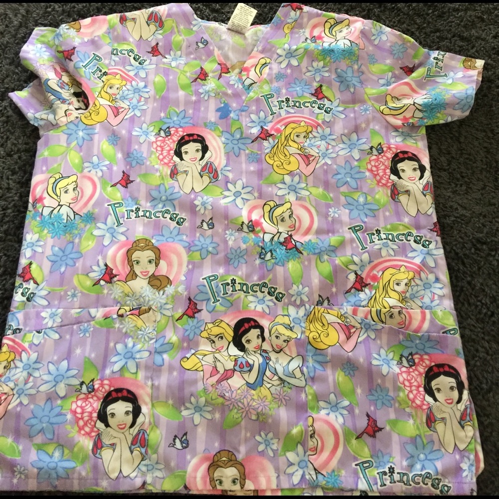 Disney scrub top new