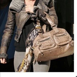 Gorgeous neutral color, soft leather Chloe Betty!