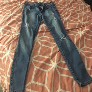 Hollister Super Skinny Jeans