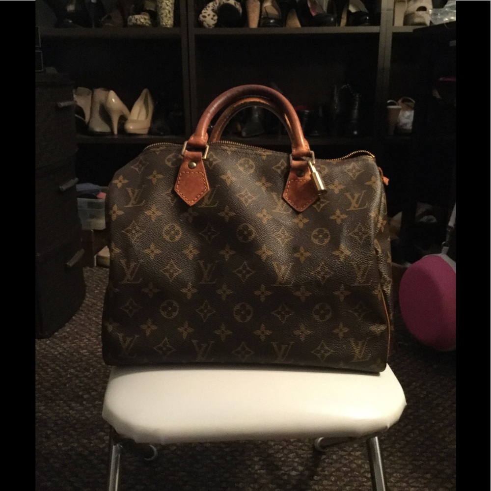 Louis Vuitton Speedy 30