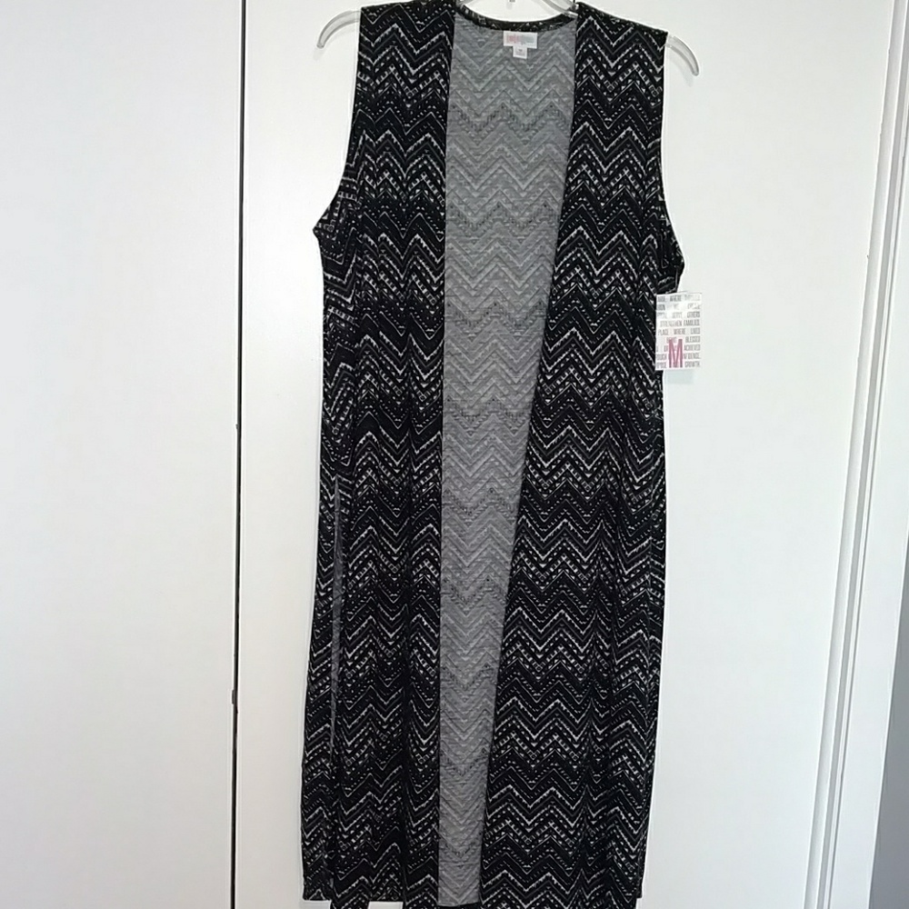 NWT Lularoe Joy medium