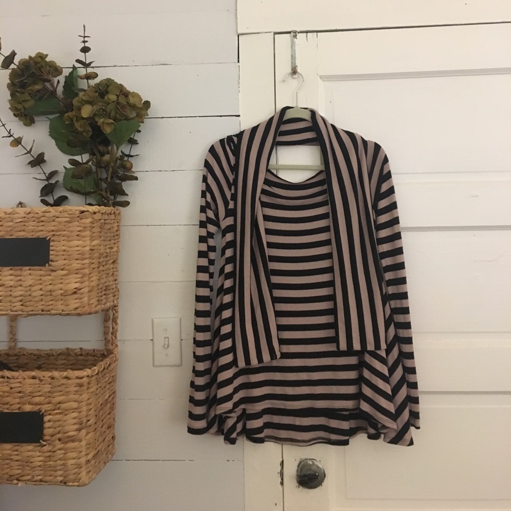 Shirt with scarf detail